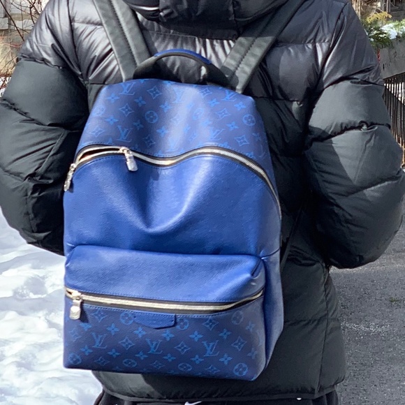 louis vuitton discovery backpack blue
